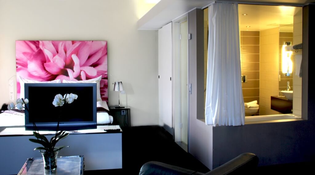 Stylish and well-furnished junior suite at Bergen Airport Hotel in Bergen