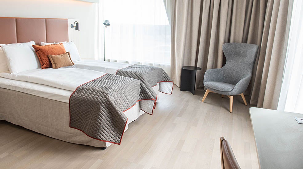 Flight, Stay and Park